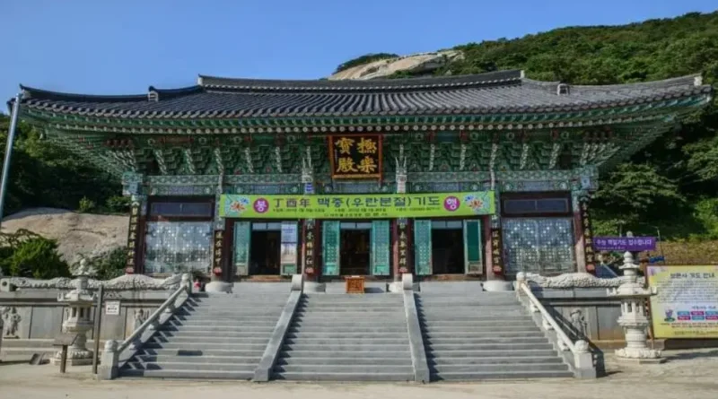 봉은사 극락보전